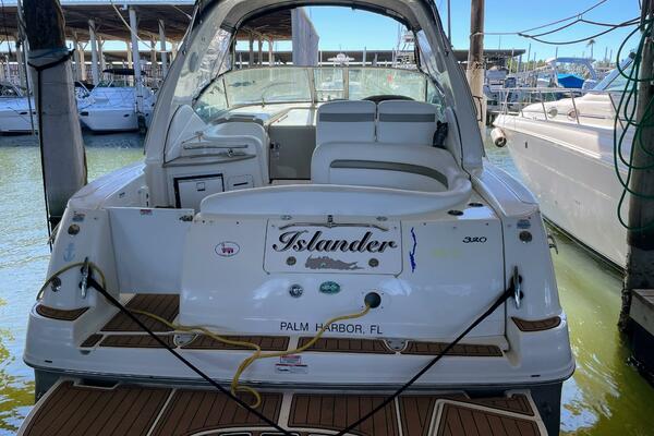Islander 32ft Sea Ray Yacht For Sale