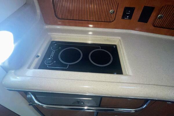 Islander 32ft Sea Ray Yacht For Sale