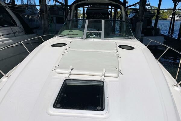 Islander 32ft Sea Ray Yacht For Sale
