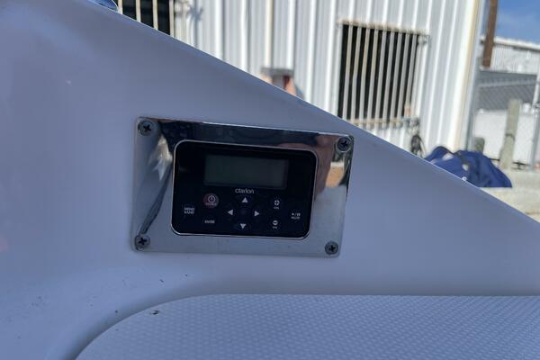 21ft Chaparral Yacht For Sale