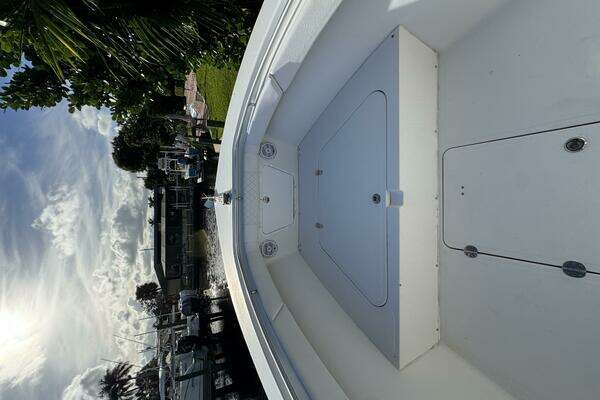 Photo of the 2006 Palmetto 33 Adventure "Sail Pending"
