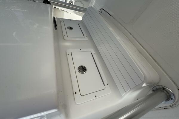 Sail Pending 33ft Palmetto Yacht For Sale