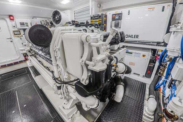 MARLIN MAGIC 92ft Viking Yacht For Sale