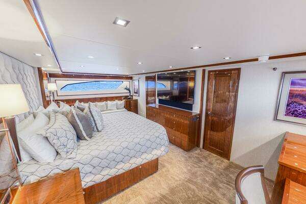 Viking 92 Skybridge Yacht For Sale