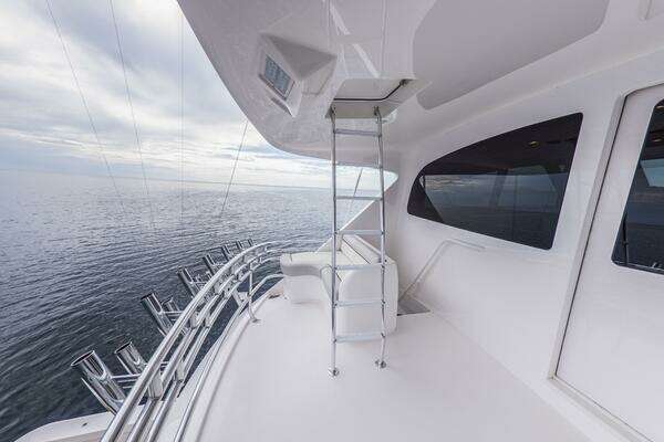 Viking 92 Skybridge Yacht For Sale