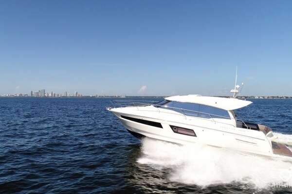 Prestige 460 Yacht For Sale