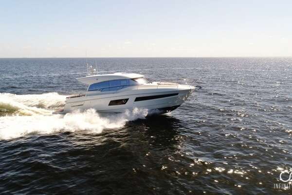 Prestige 460 Yacht For Sale