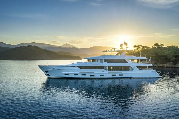 SUNRISE 141ft Yildiz Shipyard Yacht For Sale