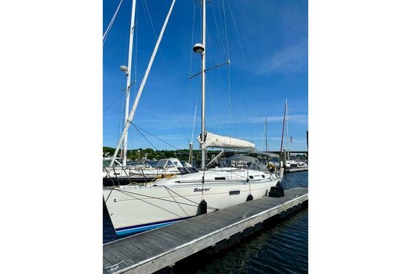 36ft Beneteau Yacht For Sale