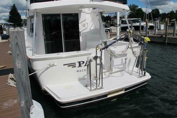 Passport 39ft Mainship Yacht For Sale