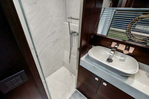 Sunseeker 55 Manhattan Yacht For Sale