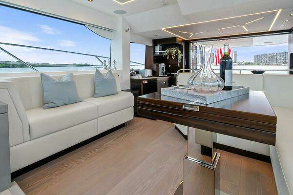 Sunseeker 55 Manhattan Yacht For Sale