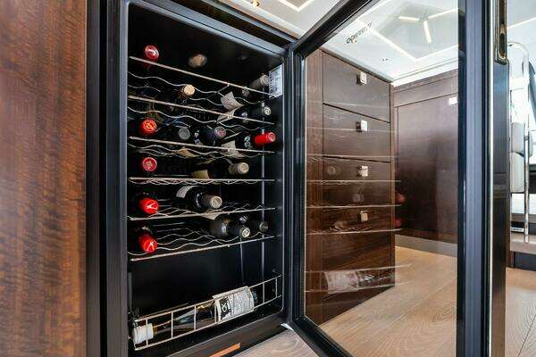 Sunseeker 55 Manhattan Yacht For Sale