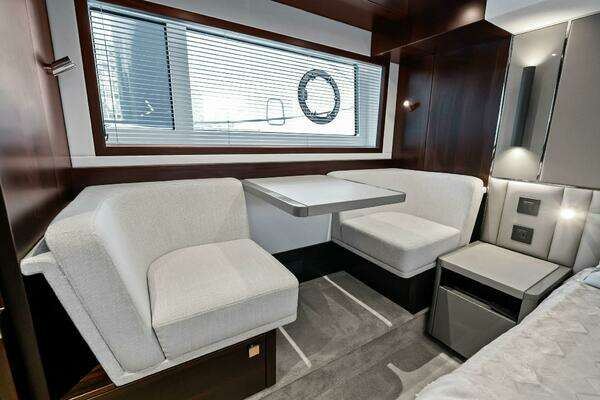 Sunseeker 55 Manhattan Yacht For Sale