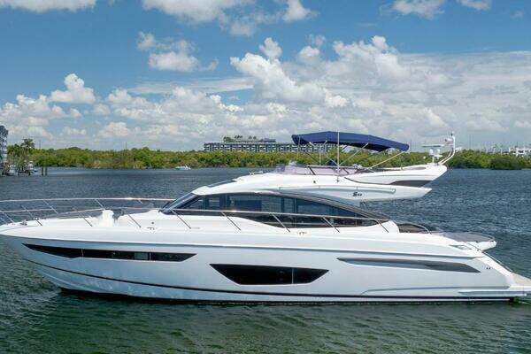 Princess S65 Yacht For Sale