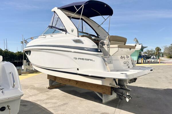 28ft Regal Yacht For Sale