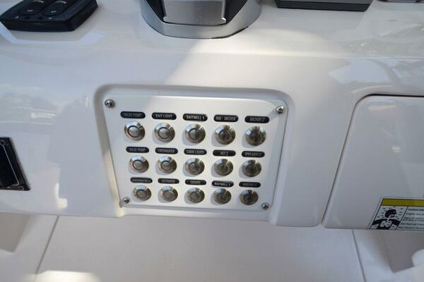 Quid Pro Quo 30ft Intrepid Yacht For Sale