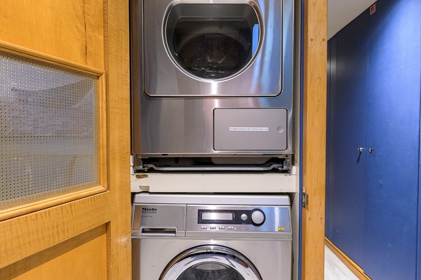 CHARLOTTE ANN 125ft Cheoy Lee Yacht For Sale