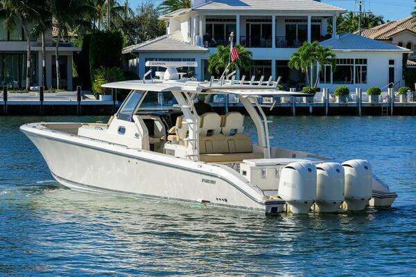 Pursuit S 408 Yacht For Sale