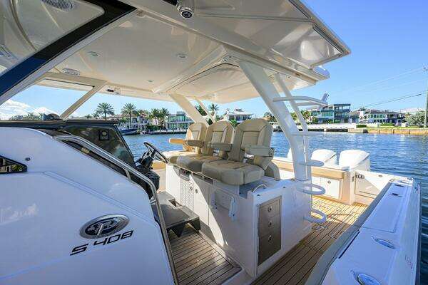 Pursuit S 408 Yacht For Sale