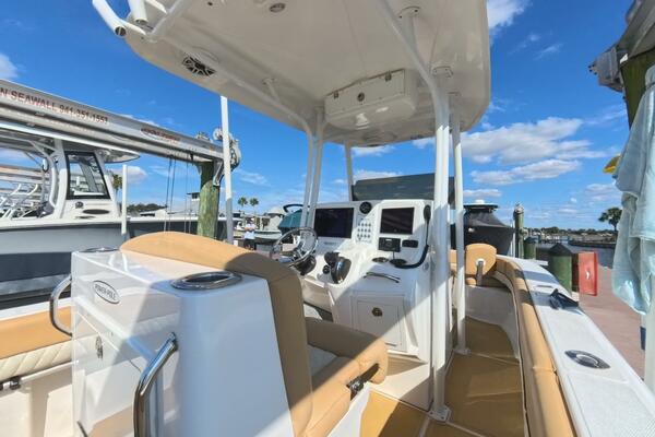 26ft Velocity Yacht For Sale
