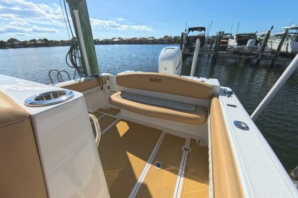 26ft Velocity Yacht For Sale