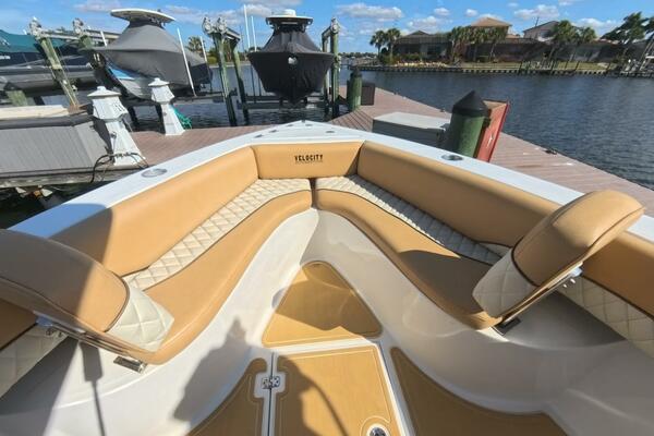 26ft Velocity Yacht For Sale
