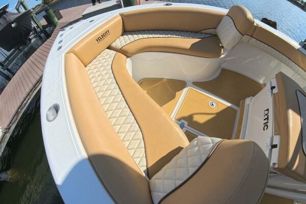 26ft Velocity Yacht For Sale