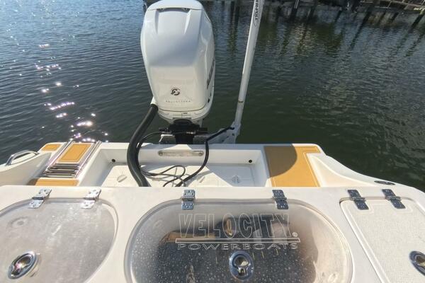 26ft Velocity Yacht For Sale