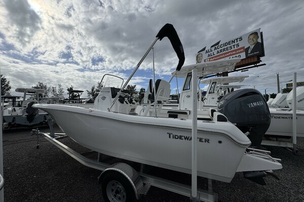 198 CC Adventure 19ft Tidewater Yacht For Sale