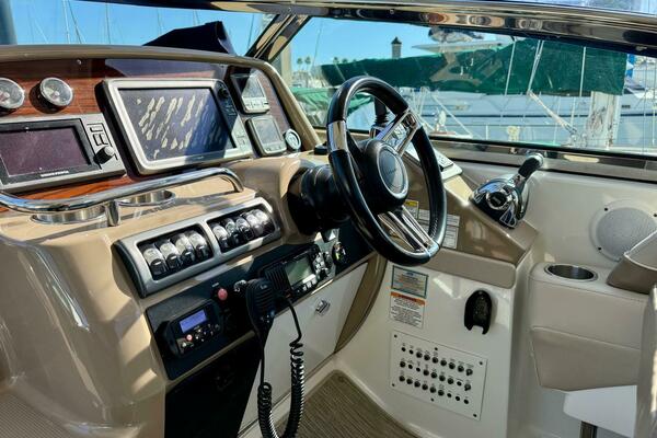 GAME CHANGER 37ft Formula Yacht For Sale