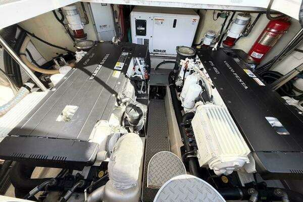 Formula 37 Performance Cruiser Yacht For Sale