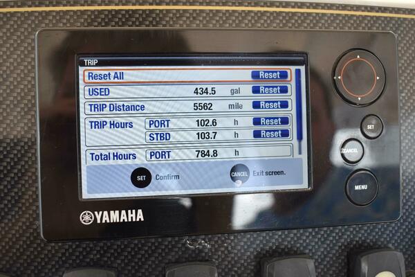 Lindsay Caroline 27ft Grady White Yacht For Sale