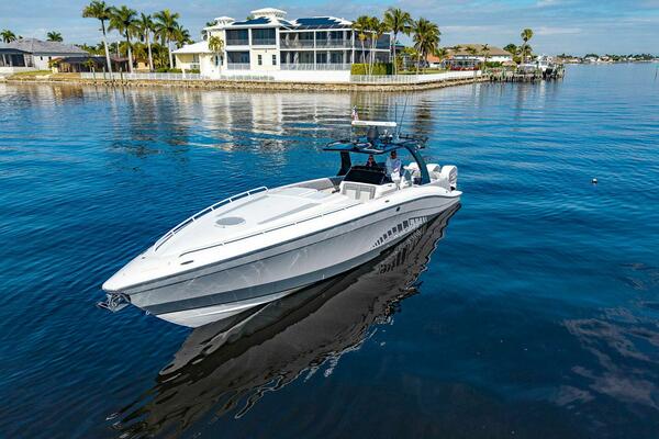 Photo of the 2010 Concept 4400 Sport Yacht