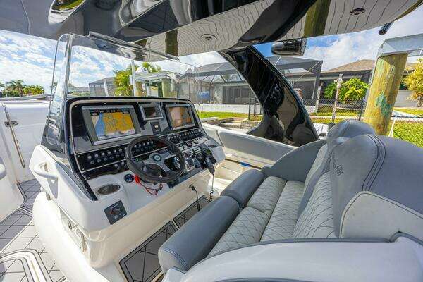 Concept 4400 Sport Yacht Yacht For Sale