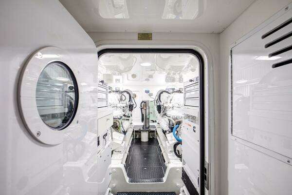 Viking 70 Convertible Yacht For Sale