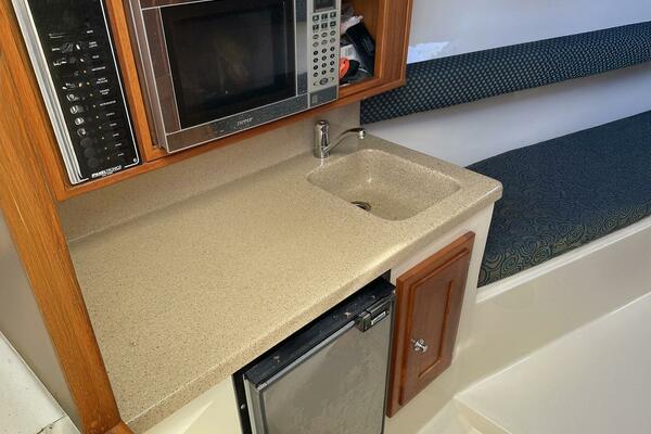 Low Bid 28ft Albemarle Yacht For Sale