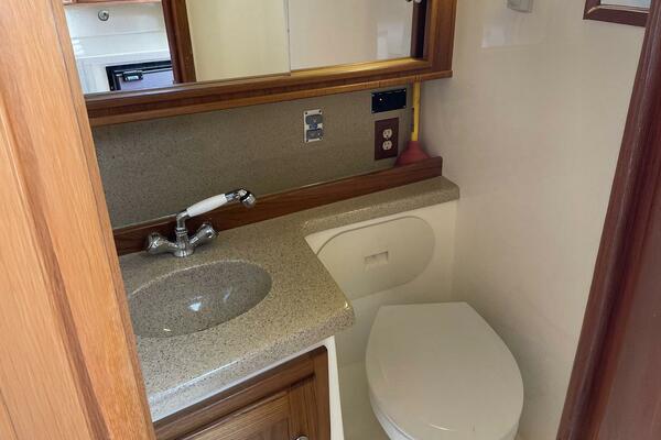 Low Bid 28ft Albemarle Yacht For Sale