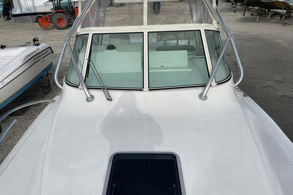 Low Bid 28ft Albemarle Yacht For Sale