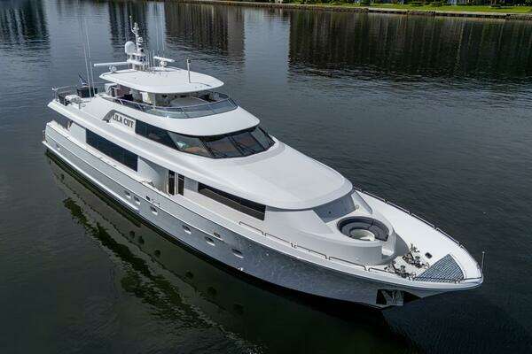 Westport  Yacht For Sale