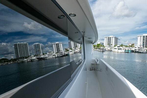 Lila Cuy 112ft Westport Yacht For Sale