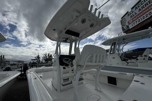2500 Carolina Bay 25ft Tidewater Yacht For Sale