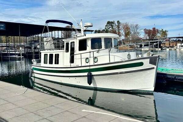 Nordic Tugs 32 Yacht For Sale