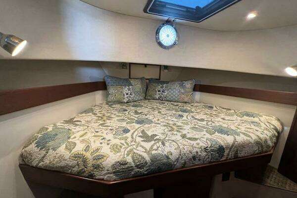 Nordic Tugs 32 Yacht For Sale