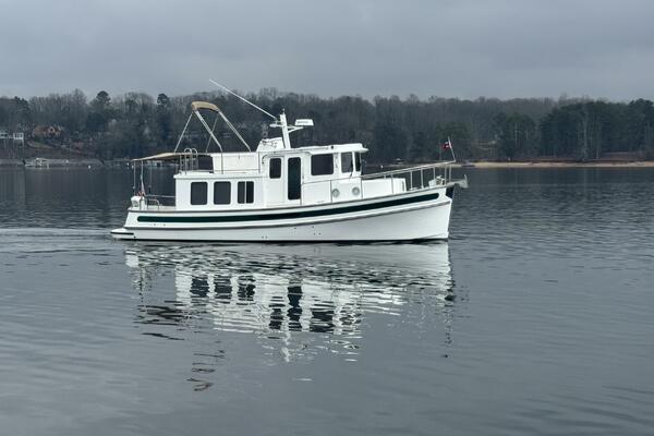 2006 Nordic Tugs 32