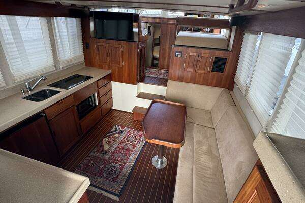 Nordic Tugs 32 Yacht For Sale