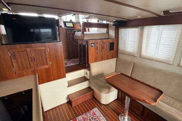 Nordic Tugs 32 Yacht For Sale