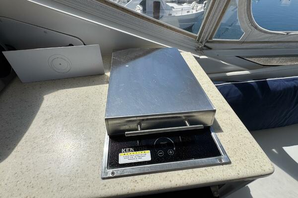 Flybridge Kitchenette