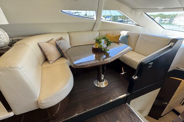 Raised Galley Dinette