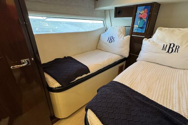 Stateroom 3 With Twin Beds Starboard